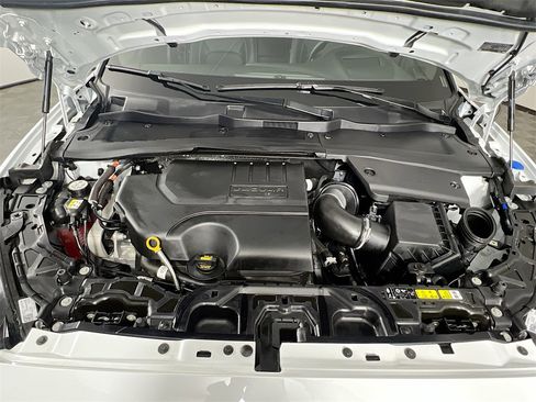 Certified 2024 Jaguar E-PACE R-Dynamic SE image 31