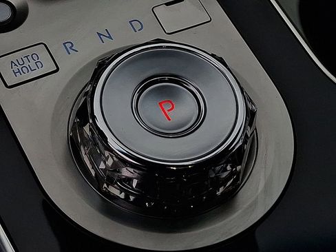 Used 2025 Genesis GV80 2.5T Standard image 19