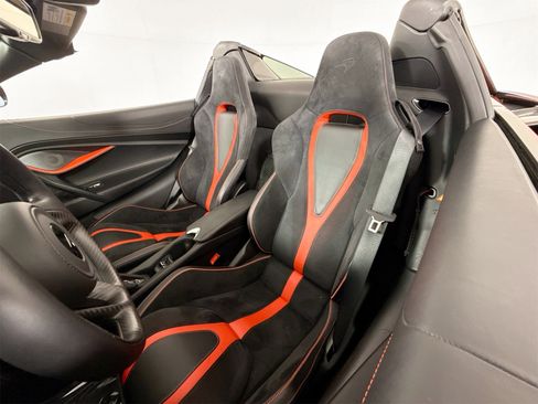 Used 2020 McLaren 720S Performance image 9