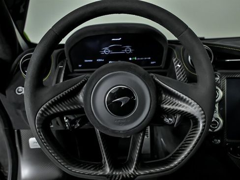 Used 2021 McLaren 765LT RWD image 28