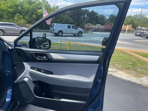 Used 2019 Subaru Outback 2.5i Premium AWD/4WD image 11
