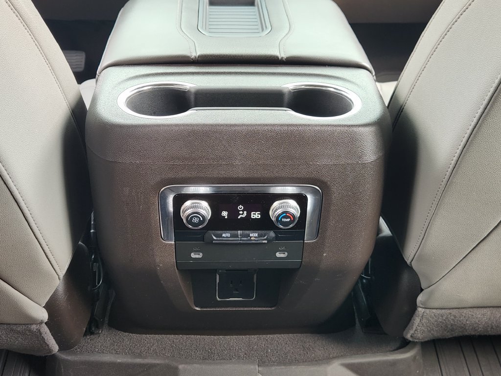 Used 2022 GMC Yukon SLT RWD image 22