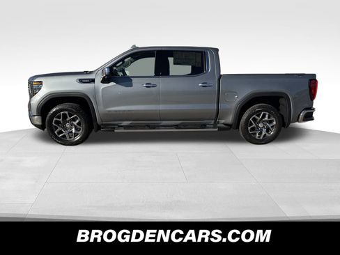 New 2026 GMC Sierra 1500 SLT w/ SLT Premium Package image 5