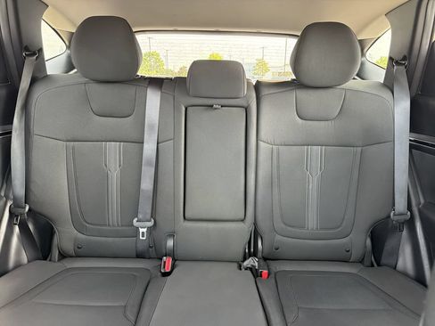 Used 2024 Hyundai Tucson SEL FWD image 29