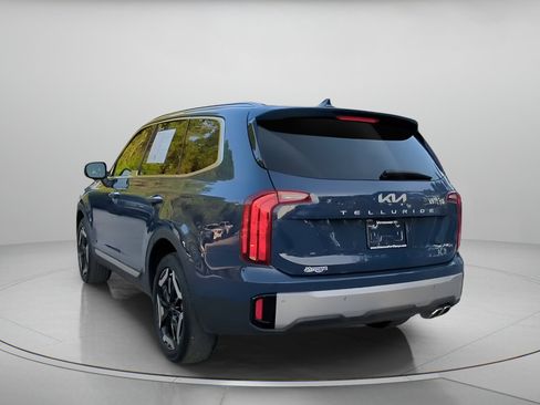 Used 2024 Kia Telluride S w/ S Sunroof Package FWD image 22