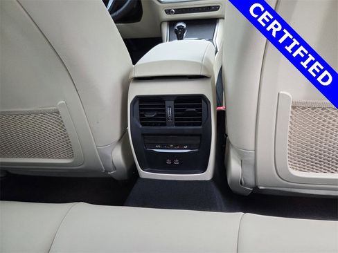 Used 2022 BMW 330i Sedan w/ Driving Assistance Package image 20
