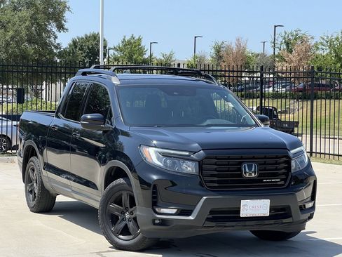 Used 2023 Honda Ridgeline Black Edition image 2