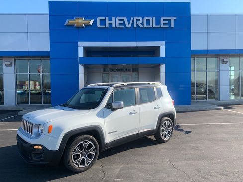 Used 2016 Jeep Renegade Limited image 1
