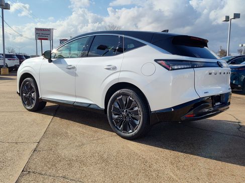 New 2026 Nissan Murano Platinum image 3
