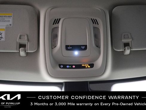 Used 2023 Buick Envision Preferred w/ Sport Touring Package AWD/4WD image 25