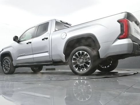 Used 2025 Toyota Tundra SR5 AWD/4WD image 24