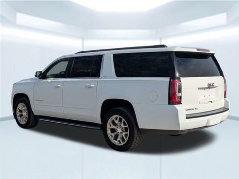 Used 2016 GMC Yukon XL SLT w/ Open Road Package image 4