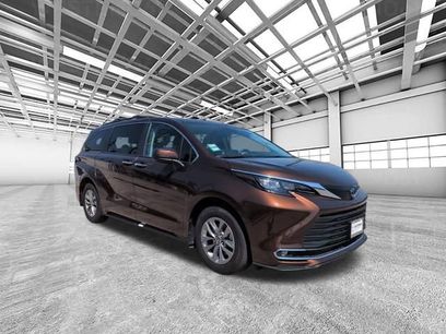 Certified 2024 Toyota Sienna XLE