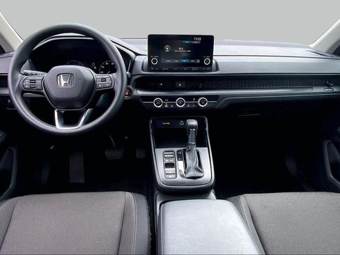 Used 2023 Honda CR-V LX image 15