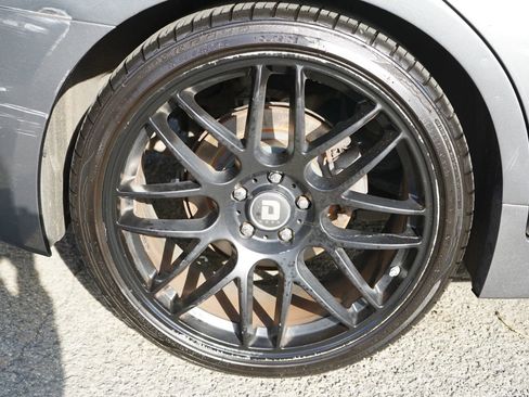 Used 2015 INFINITI Q50 Premium w/ Navigation Package RWD image 8