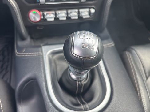 Used 2018 Ford Mustang GT Premium w/ Equipment Group 401A RWD image 13