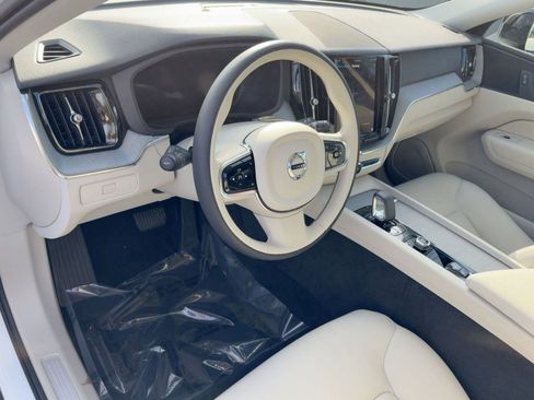 Certified 2024 Volvo XC60 B5 Plus w/ Protection Package Premier image 4