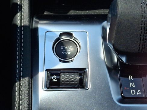 Certified 2025 Jaguar F-PACE R-Dynamic S image 25