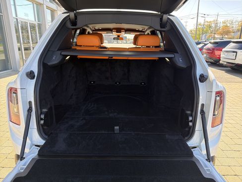 Certified 2024 Rolls-Royce Cullinan w/ Dark Exterior Package AWD/4WD image 31