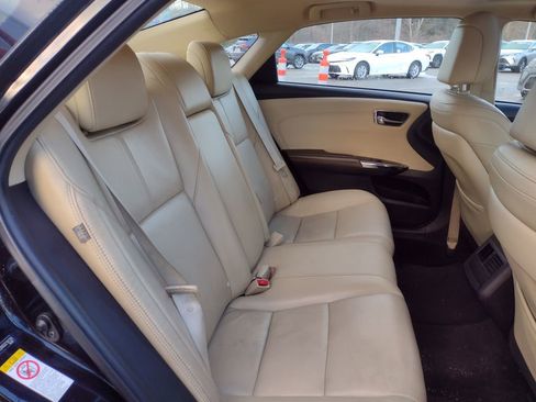 Used 2016 Toyota Avalon XLE Premium image 17