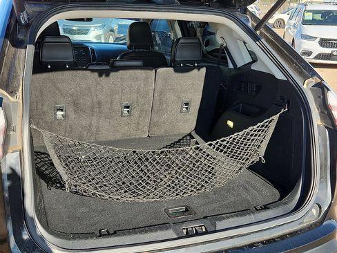 Used 2022 Ford Edge Titanium image 8