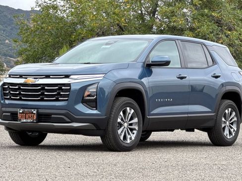 New 2027 Chevrolet Equinox LT FWD image 8