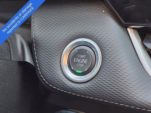 Used 2025 Chevrolet Equinox LT image 24