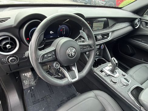 Used 2024 Alfa Romeo Stelvio Sprint AWD/4WD image 25