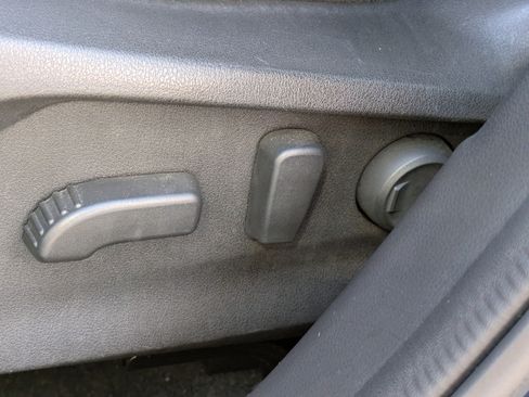 Used 2021 Subaru Forester Limited w/ Popular Package #3 image 19