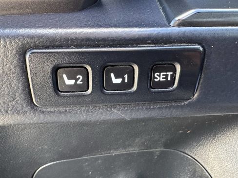 Used 2022 Lexus GX 460 image 49