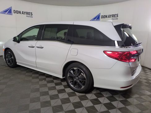 Certified 2024 Honda Odyssey Elite image 4