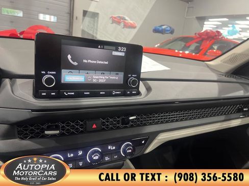 Used 2024 Honda Accord EX image 23