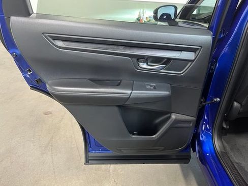 Used 2025 Honda CR-V EX image 18