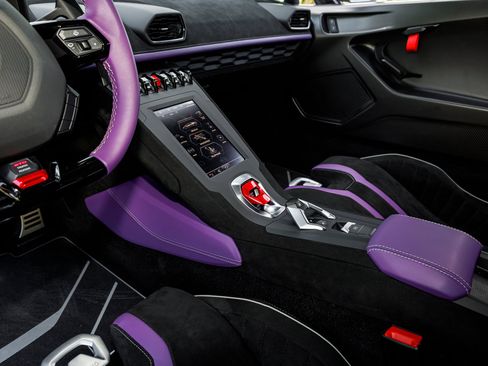 Used 2023 Lamborghini Huracan STO image 34