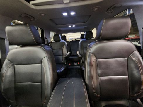 Certified 2020 Chevrolet Traverse RS w/ LPO, Floor Liner Package AWD/4WD image 34