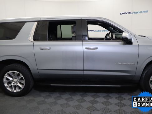 Certified 2023 Chevrolet Suburban Premier w/ Premium Package image 4