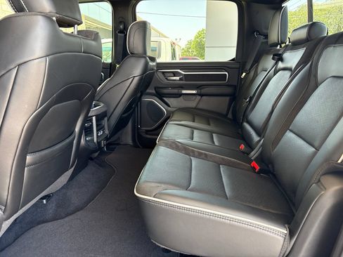 Used 2025 RAM 1500 Laramie AWD/4WD image 16