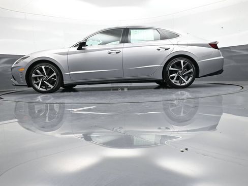 Certified 2023 Hyundai Sonata SEL Plus FWD image 33