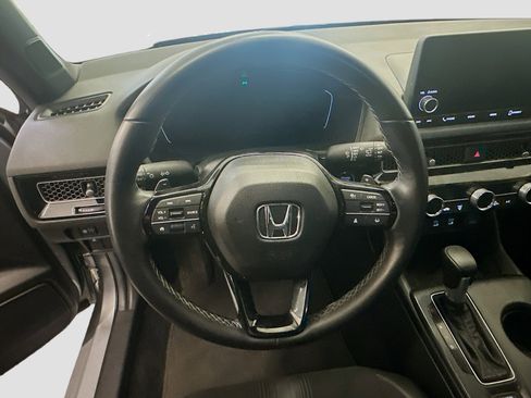 Used 2025 Honda Civic Sport image 18