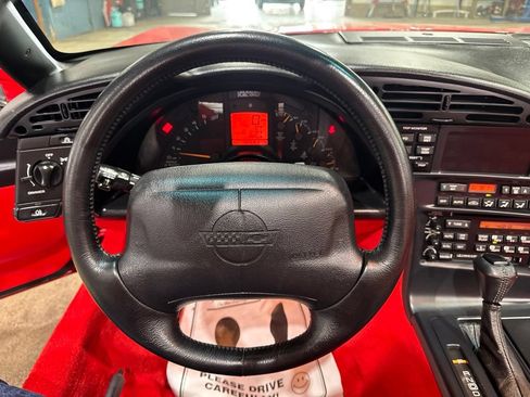Used 1995 Chevrolet Corvette Convertible RWD image 9