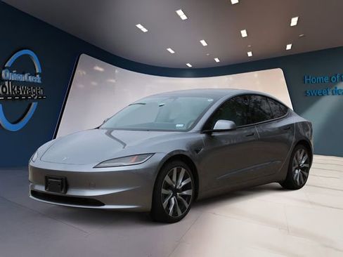 Used 2024 Tesla Model 3 Standard Range image 8