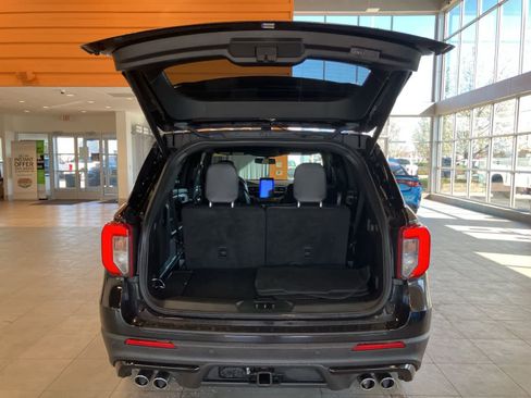 Used 2020 Ford Explorer ST w/ ST Street Pack AWD/4WD image 27