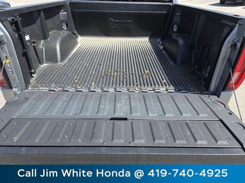 Used 2024 GMC Sierra 1500 SLT image 20