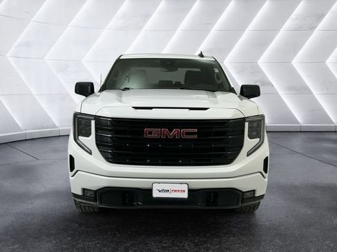 Used 2023 GMC Sierra 1500 Elevation image 2