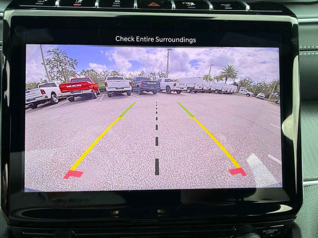 New 2027 Jeep Grand Cherokee Laredo AWD/4WD image 25