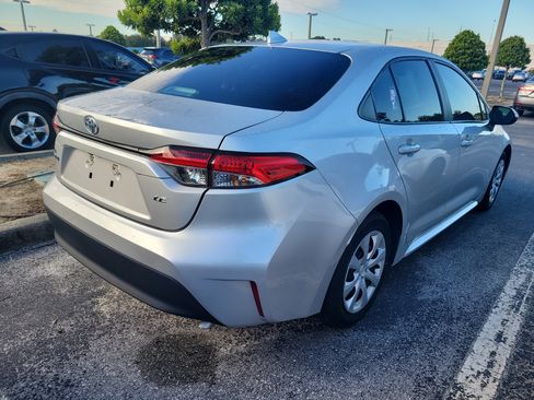 Used 2024 Toyota Corolla LE FWD image 7