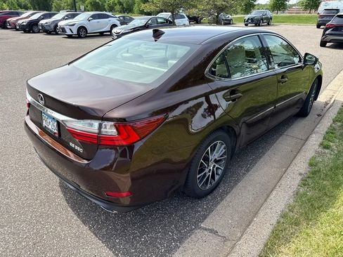 Used 2017 Lexus ES 350 w/ Luxury Package FWD image 13
