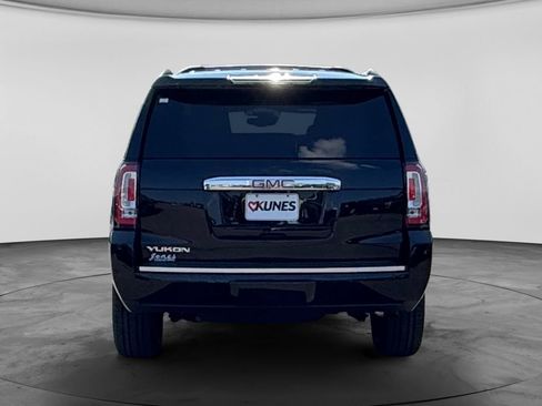 Used 2020 GMC Yukon Denali w/ Open Road Package AWD/4WD image 8