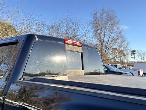 Used 2015 GMC Sierra 3500 Denali image 6