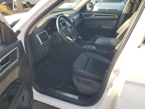 Certified 2023 Volkswagen Atlas SE FWD image 18